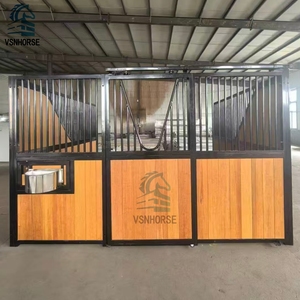 Venda de Estábulo Portátil Galvanizado de 14 pés com Telhado, Equipamento de Estábulo de Cavalo de Aço de Bambu Durável de Alta Qualidade - Product Image 1