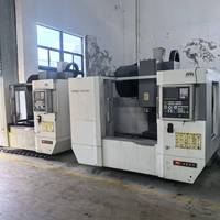 Centre d'usinage vertical CNC SMTCL VMC850E BT40 d'occasion économique pour le travail des métaux