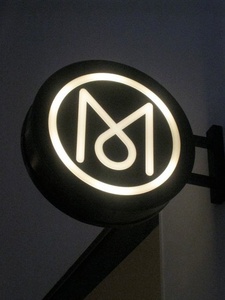 Enseigne LED personnalisée pour publicité extérieure, boîte lumineuse en acrylique pour hôtel, magasin de tabac, restaurant, studio, boîte lumineuse ronde double face en métal - Product Image 3