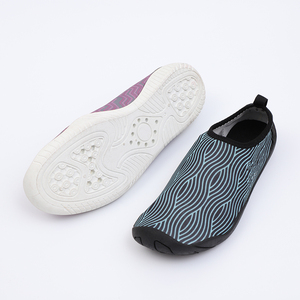 <span class=keywords><strong>รองเท้า</strong></span>ตาข่ายระบายอากาศสำหรับเด็ก, <span class=keywords><strong>รองเท้า</strong></span>ลำลองสำหรับเล่นน้ำกลางแจ้ง ป้องกันรอยขีดข่วน - Product Image 2