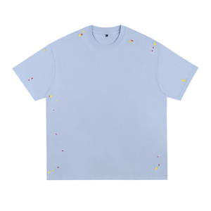 Camiseta de algodón multicolor personalizada con salpicaduras pintadas a mano para hombre, base sólida, corte holgado, cuello redondo, estilo casual urbano, manga corta. - Product Image 3