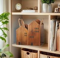 Boîte de rangement en bois de style japonais rétro en forme de maison - Organisateur de bureau vintage, design ouvert, structure en bois robuste, boîte à crayons en bois