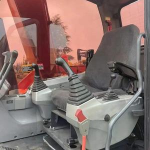 Excavatrice sur chenilles Doosan DX75 d'occasion, 7,4 tonnes, avec force de déchirement de 53 kN et profondeur de creusement de 4080 mm, à vendre, avec pince hydraulique - Product Image 6
