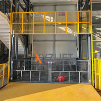 XZYZLIFT - Élévateur de marchandises fiable à rails de guidage pour le transport vertical de marchandises