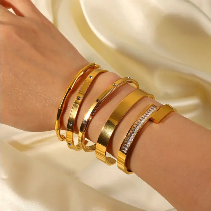 Qifei pulseira aberta de zircônia, joia fina de ouro banhada pulseira de aço inoxidável vintage 18k