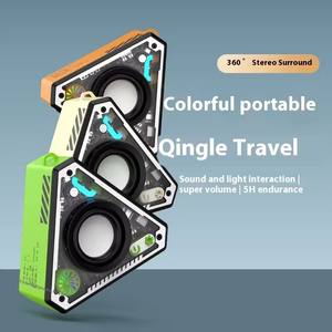 <span class=keywords><strong>New</strong></span> xách tay MECHA phong cách V2 <span class=keywords><strong>Mini</strong></span> Máy tính để bàn loa không dây ngoài trời sáng tạo BT loa với RGB ánh sáng - Product Image 3