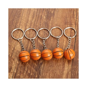 Barato de fábrica Mini 3D PVC deportes Footy béisbol llaveros accesorios de coche llavero bolsa decoración <span class=keywords><strong>NBA</strong></span> baloncesto bola llavero - Product Image 1