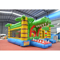 Château gonflable commercial combiné toboggan et obstacles, thème crocodile/alligator de la jungle, pour enfants, location pour fêtes en extérieur