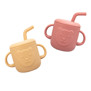 Taza de entrenamiento infantil de silicona segura con pajita, diseño de Panda de dibujos animados, taza para beber para bebés, taza resistente al calor para niños pequeños - Product Image 1