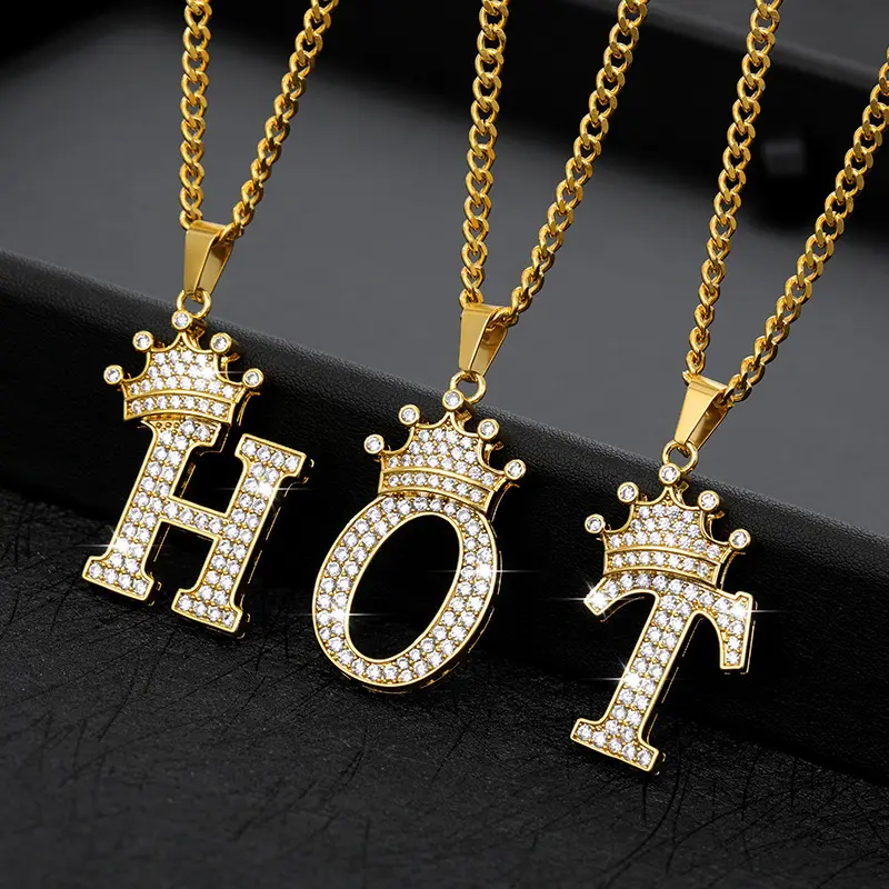 Lateefah OEM gioielli personalizzati ciondolo iniziale corona Bail Drip Crystal iniziale 26 lettere collana con ciondolo
