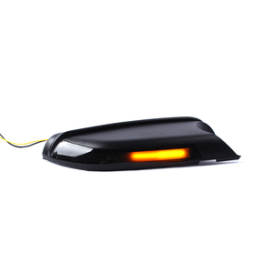ไฟเลี้ยวกระจกมองข้างแบบไดนามิก LED สีเหลืองอำพัน เลนส์รมดำ 12V-14V สำหรับรถยนต์ MK4 Vento Octavia - Product Image 5