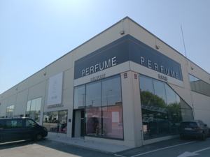 Perfume Afnan 9pm Rebel para Hombre, 100 ml, Fragancia de Rosas de Larga Duración, Spray Corporal Estilo Árabe - Product Image 6