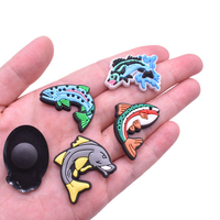 Breloques personnalisées en PVC pour chaussures de pêche au bar avec épingles en forme de poisson pour décorations de sabots d'extérieur