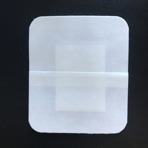 Pansement en tissu non tissé 6x7cm, respirant, pour le soin des plaies du cordon ombilical du bébé, premiers secours, hémostatique, auto-adhésif - Product Image 3