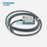 Capteur de proximité inductif plat EI5515NPAP Carlo Gavazzi 15 mm non encastré 10-40 VDC NPN NO+NC câble 2 m IP67