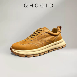 Zapatillas de Piel de Caballo QHCCID con Suela de Goma y Tacón Bajo, Zapatos Casuales Acolchados para Hombre, Estilo para Caminar de Uso Diario - Product Image 2