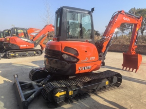Excavatrices Kubota KX163 d'occasion de haute qualité, certifiées CE, excavatrices hydrauliques sur chenilles de 6 tonnes d'occasion avec accessoire de pouce - Product Image 3