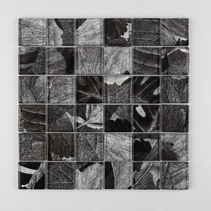 Liquidation Foshan fabricant 48x48mm carré brillant gris érable motif mur verre <span class=keywords><strong>mosaïque</strong></span> carrelage pour <span class=keywords><strong>salle</strong></span> <span class=keywords><strong>de</strong></span> <span class=keywords><strong>bain</strong></span> cuisine dosseret - Product Image 6