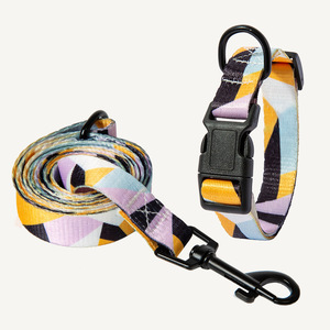 <span class=keywords><strong>Collar</strong></span> de perro de nailon ajustable con características de seguridad duraderas para exteriores patrón impreso bufanda de poliéster decoración multicolor - Product Image 3