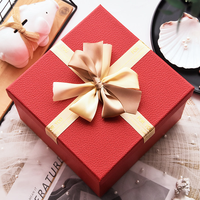 Boîtes en papier rouge de luxe pour cadeaux de Noël, avec impression personnalisée, vernissage, couvercle et base, design fantaisie, chapeau de fête, anniversaire