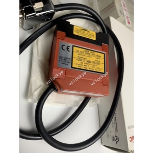  เซ็นเซอร์ Leuze BCL22SB302 รุ่นใหม่ - Product Image 1