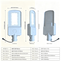Lampadaires solaires LED IP66 de haute qualité avec garantie de 3 ans, vente directe d'usine à bon prix pour une utilisation en extérieur sur routes et autoroutes
