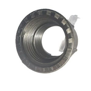 Moule de moulage par injection personnalisé pour pièces de dispositifs médicaux avec résistance à l'usure et traitement par trempage - Product Image 4