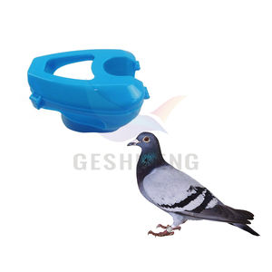 بيع بالجملة عالية الجودة Geshifeng GSF المصنع إكسسوارات بلاستيكية حامل الحمام لحمل الحمام عند التغذية - Product Image 1