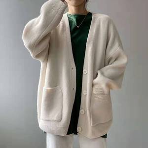 Kemeja wanita blus dan atasan warna Solid, kemeja putih lengan panjang leher V - Product Image 1