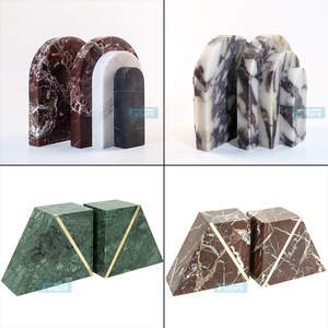 Serre-livres en marbre travertin naturel multicolore de style Art déco, écologiques, durables et décoratifs - Product Image 3