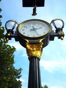 Reloj de Jardín Decorativo de Metal para Calles Urbanas, Diseño de <span class=keywords><strong>Arquitectura</strong></span> Paisajística para Edificios de Jardín - Product Image 4