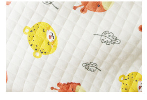 All'ingrosso abbigliamento invernale per animali domestici in cotone per cani e <span class=keywords><strong>gatti</strong></span> classico Design semplice stampa pigiami morbidi <span class=keywords><strong>con</strong></span> protezione del ventre cappotti - Product Image 5
