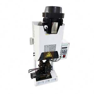 Máquina prensadora de terminales semiautomática 2T para aplicador OTP - Product Image 1