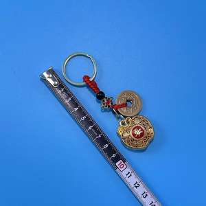 Llavero Colgante Manzana Dorada de la Paz, Colgante Portátil para Llavero, Colgante con Hilo Rojo, Disponible en Tiendas de 2 Yuanes - Product Image 5