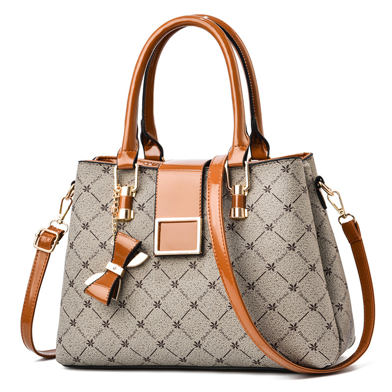 Light maple leaf-khaki