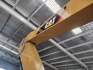 Excavadora Usada CAT 320 320d 320gc 320v2 Cat 320cl, Excavadora Hidráulica con Cuchara en Venta - Product Image 2