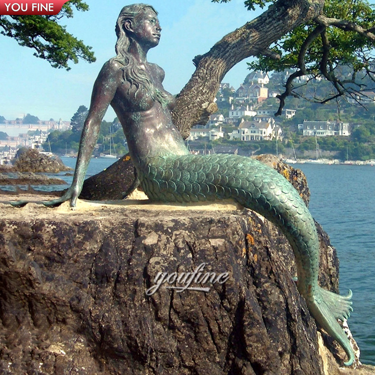庭の装飾的なブロンズ裸の人魚の彫刻の噴水| Alibaba.com