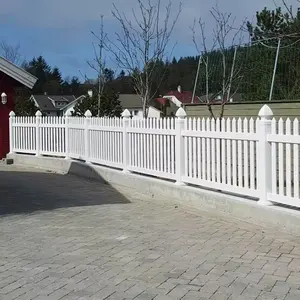 Barandilla de valla de PVC, valla de piquete de vinilo utilizada para jardín, barandilla de valla fácil de montar