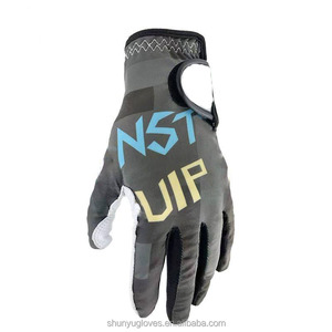 Gants de golf Offre Spéciale respirants légers pour hommes et femmes avec poignées personnalisées antidérapantes et résistantes à l'usure pour la main gauche - Product Image 3