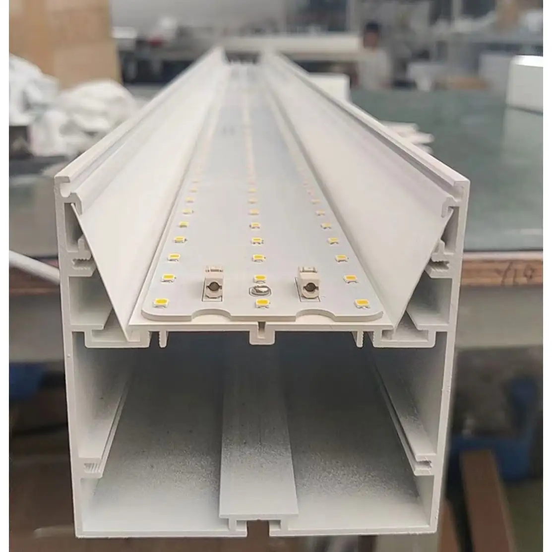 5W 20W 40W 45W SMD LED Tube Batten Light Fitting Ip33 Recessed Celling Anti Glare Full Watt LED Linear Light