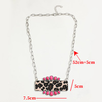 Colliers de style occidental pour femmes, bijoux tendance en turquoise, cadeau, collier avec pendentif géométrique turquoise et imprimé léopard