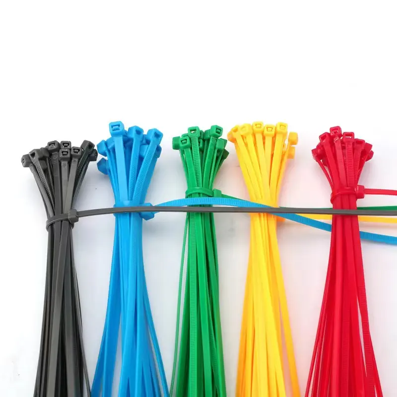 100pcs3.0X300MM Venta al por mayor Directo de fábrica Venta caliente moda popular Autoblocante Nylon Cable Tie