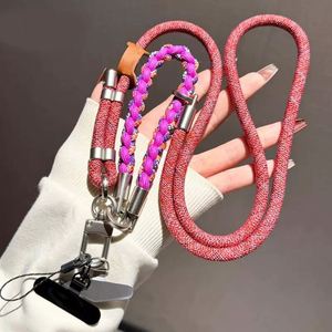 Sangle universelle pour smartphone à porter en bandoulière avec cordon de fixation pour téléphone portable et crochet accessoire - Product Image 3