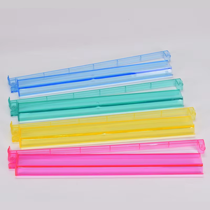 Support de Règles 3-en-1 en Acrylique Transparent de Luxe avec Poussoirs, Accessoire de Mahjong pour <span class=keywords><strong>Poker</strong></span>, Casino, Jeux d'Hasard, 4 Joueurs, pour un Score Clair et Facile - Product Image 2