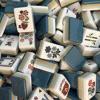 Set Mahjong Amerika Premium Bergaris Biru-Kuning, Ubin Akrilik Dua Lapis dengan Cetakan Seni Bunga dan Beruang Joker, Kilap Tinggi