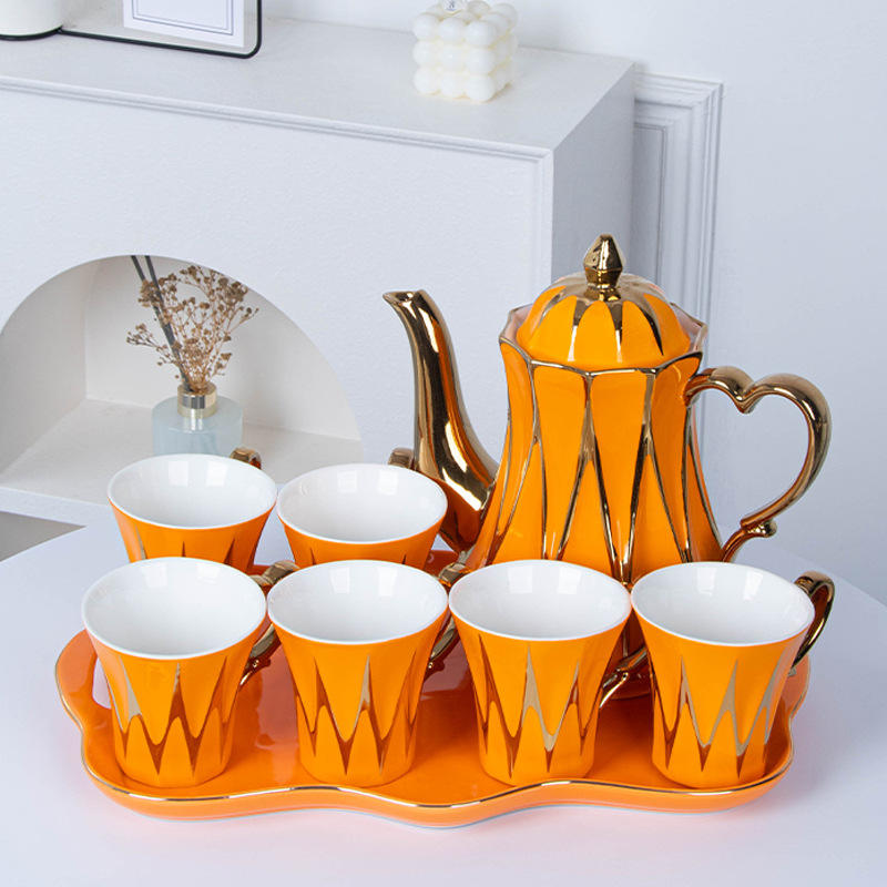 ชุดจานสองหูสีส้ม 8 ชิ้น [พร้อมกล่องของขวัญ]