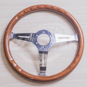 Pièces d'<span class=keywords><strong>auto</strong></span> personnalisées d'usine WZSEAHI <span class=keywords><strong>volant</strong></span> universel classique rétro en bois de noyer 380mm - Product Image 4
