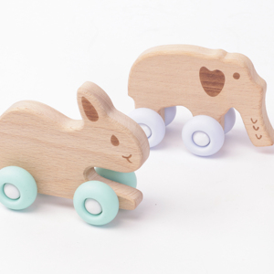 Venta directa de fábrica 100% mordedor de silicona de grado alimenticio llave de oso sin BPA bebé Animal coche de madera juguete para mordedura de dentición coche de baquelita - Product Image 1