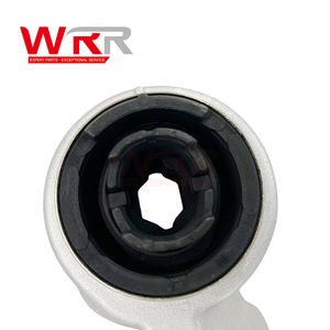 บูชปีกนก 31126783376 31120419024 สำหรับ BMW E90 E82 328i 335i ยางรองรับช่วงล่างด้านหน้าที่เชื่อถือได้  ยางกันกระแทก - Product Image 5