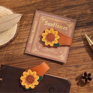 Marcapáginas <span class=keywords><strong>de</strong></span> Cuero con Diseño <span class=keywords><strong>de</strong></span> Rosas Vintage, Marcapáginas Magnéticos <span class=keywords><strong>de</strong></span> Cuero <span class=keywords><strong>de</strong></span> Doble Cara <span class=keywords><strong>para</strong></span> Lectores, <span class=keywords><strong>para</strong></span> Mujeres - Product Image 6